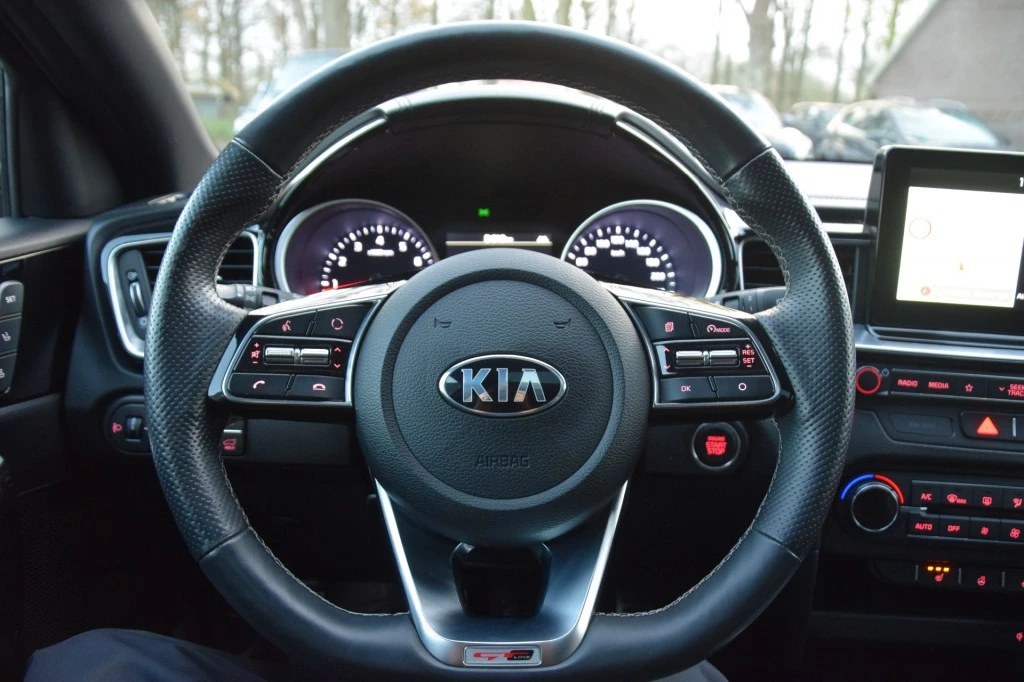 Kia ProCeed – foto 18
