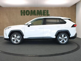 Toyota RAV4 – thumbnail 3