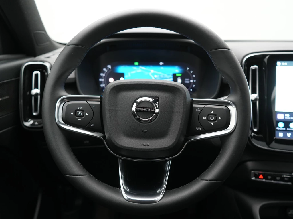 Volvo XC40 – foto 32