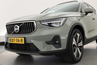 Volvo XC40 – thumbnail 2