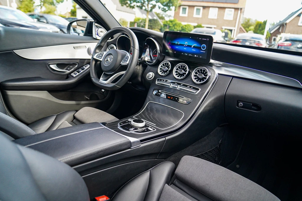 Mercedes-Benz C-Klasse – foto 25