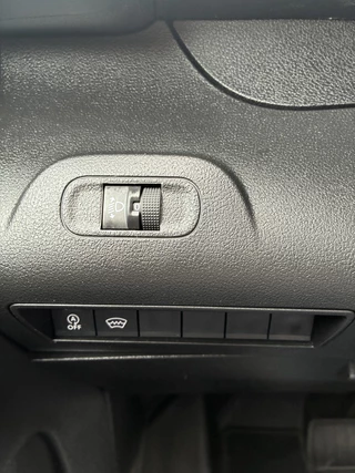 Peugeot Partner – thumbnail 26