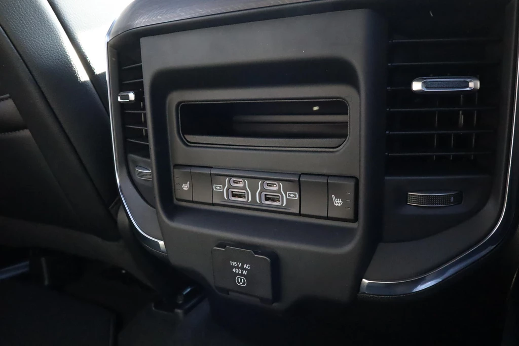 Dodge Ram 1500 – foto 28