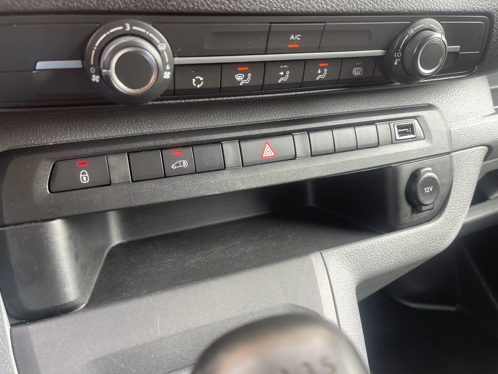 Opel Vivaro – foto 19