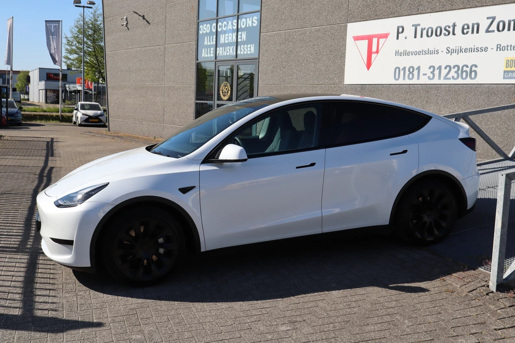 Tesla Model Y – foto 2