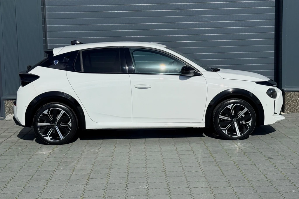 Lancia Ypsilon – foto 5