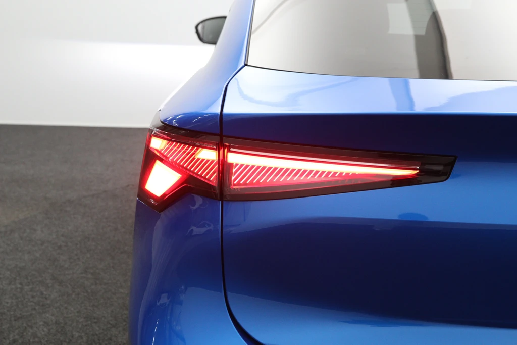 Renault Rafale – foto 19