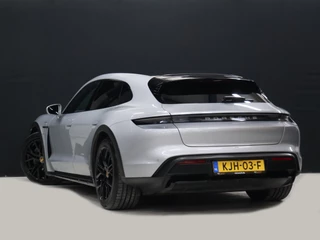 Porsche Taycan – thumbnail 3
