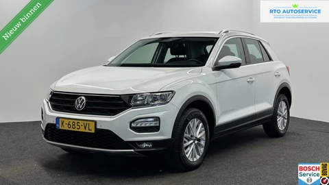Volkswagen T-Roc 1.0 TSI Style Business CARPLAY NAVI ADAPTIEF CRUISE.