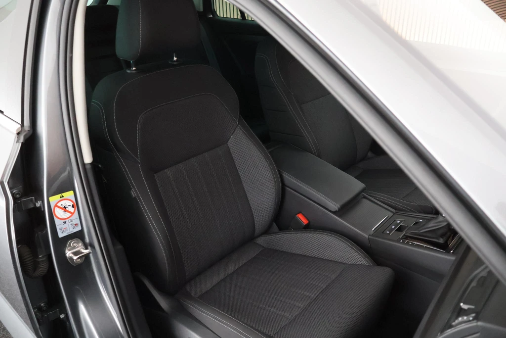 Škoda Superb – foto 7