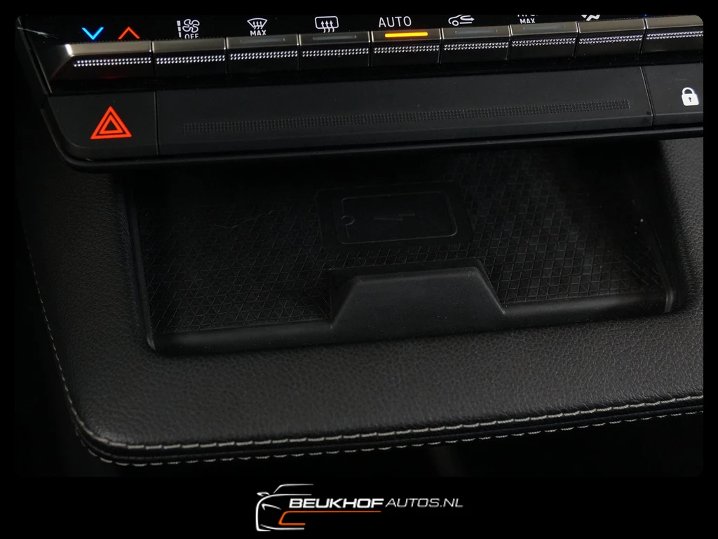 Renault Megane E-Tech – foto 30