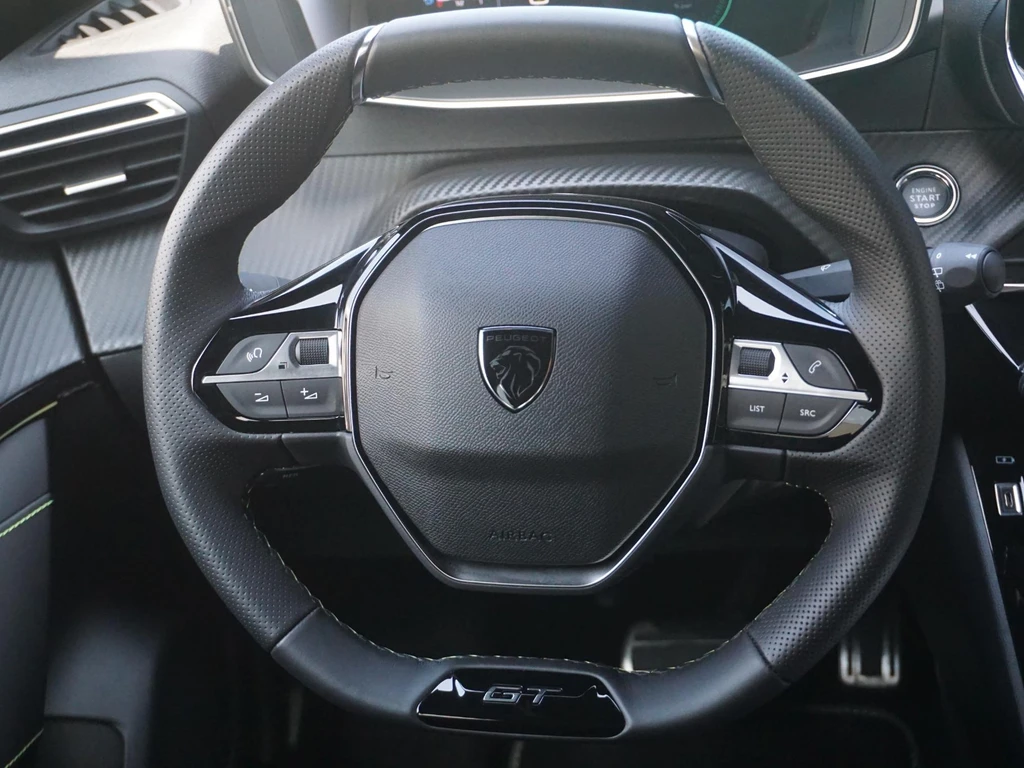 Peugeot 208 – foto 19