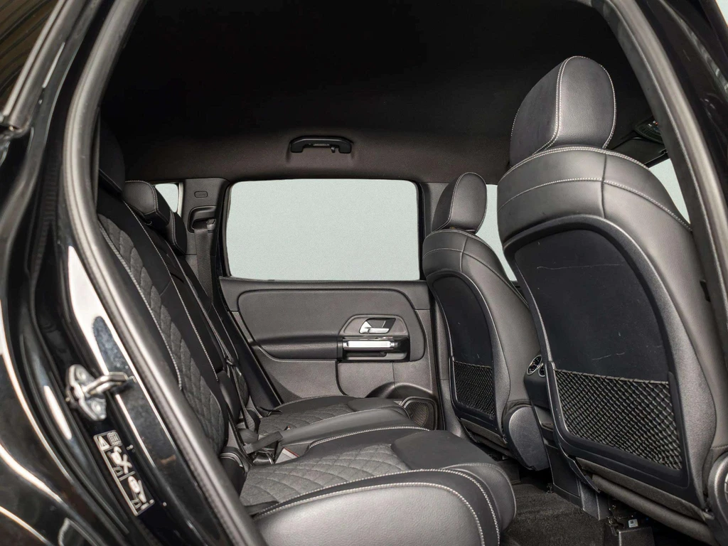Mercedes-Benz GLB – foto 23