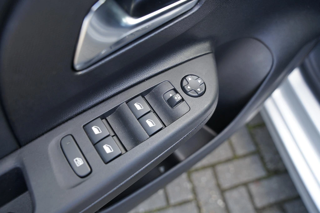 Opel Corsa – foto 30