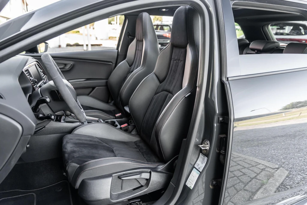 SEAT Leon – foto 24