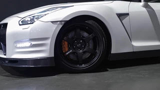 Nissan GT-R – thumbnail 26