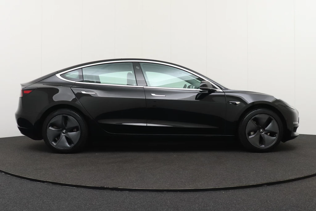Tesla Model 3 – foto 5