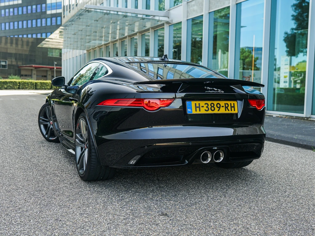 Jaguar F-TYPE – foto 8