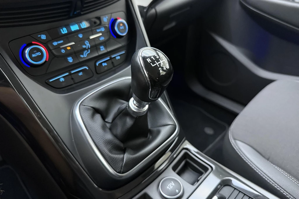 Ford Kuga – foto 28