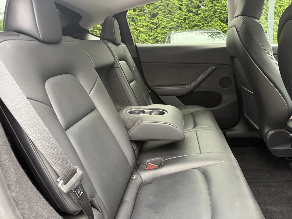 Tesla Model Y – foto 14