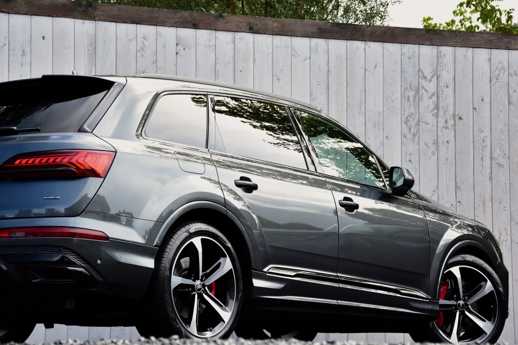 Audi Q7 – foto 8