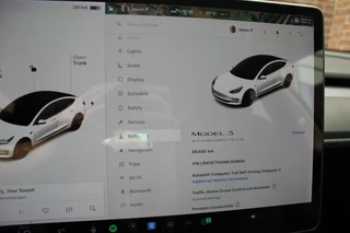 Tesla Model 3 – thumbnail 10