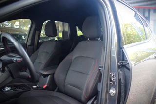 Ford Kuga – thumbnail 12