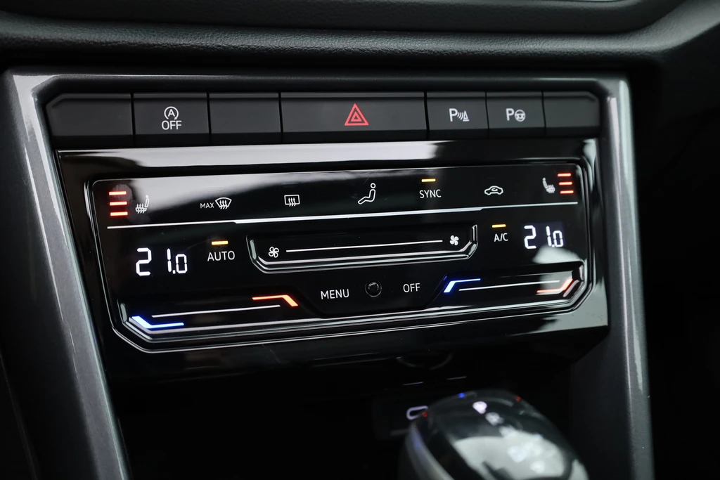 Volkswagen T-Roc – foto 24