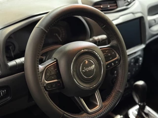 Jeep Renegade – thumbnail 21