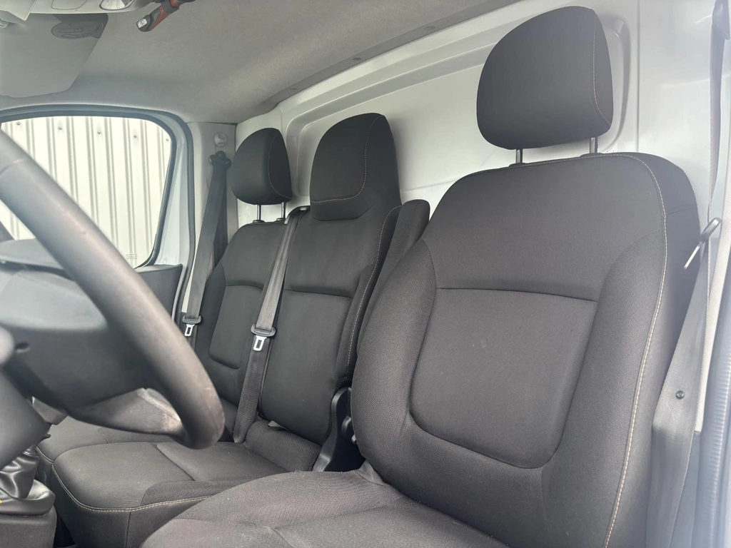 Nissan NV300 – foto 17