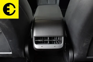 Tesla Model Y – thumbnail 9