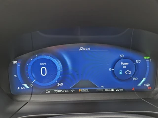 Ford Kuga – thumbnail 14