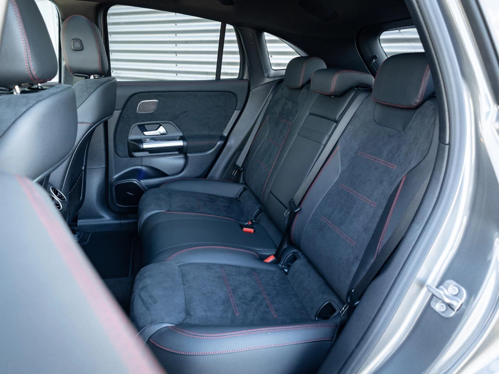 Mercedes-Benz EQA – foto 10