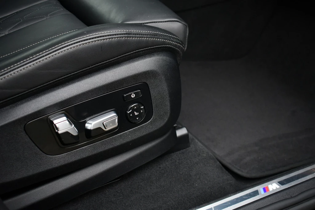BMW X5 – foto 32