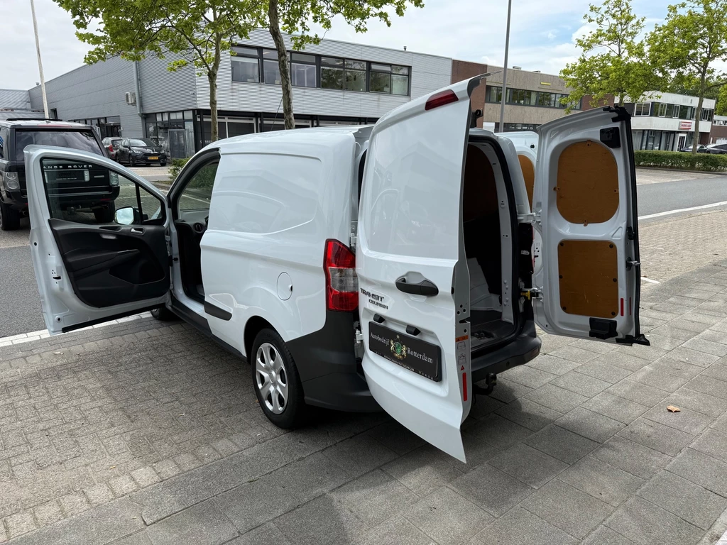 Ford Transit Courier – foto 7