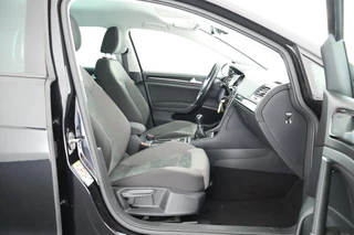 Volkswagen Golf – thumbnail 10