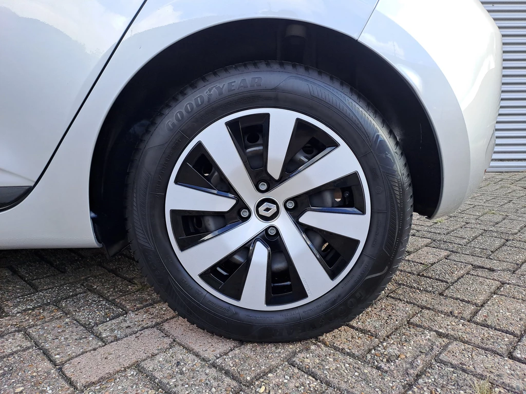 Renault Clio – foto 9