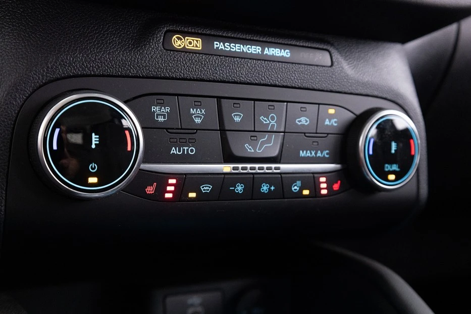 Ford Kuga – foto 18
