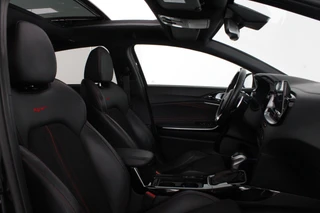 Kia ProCeed – thumbnail 14