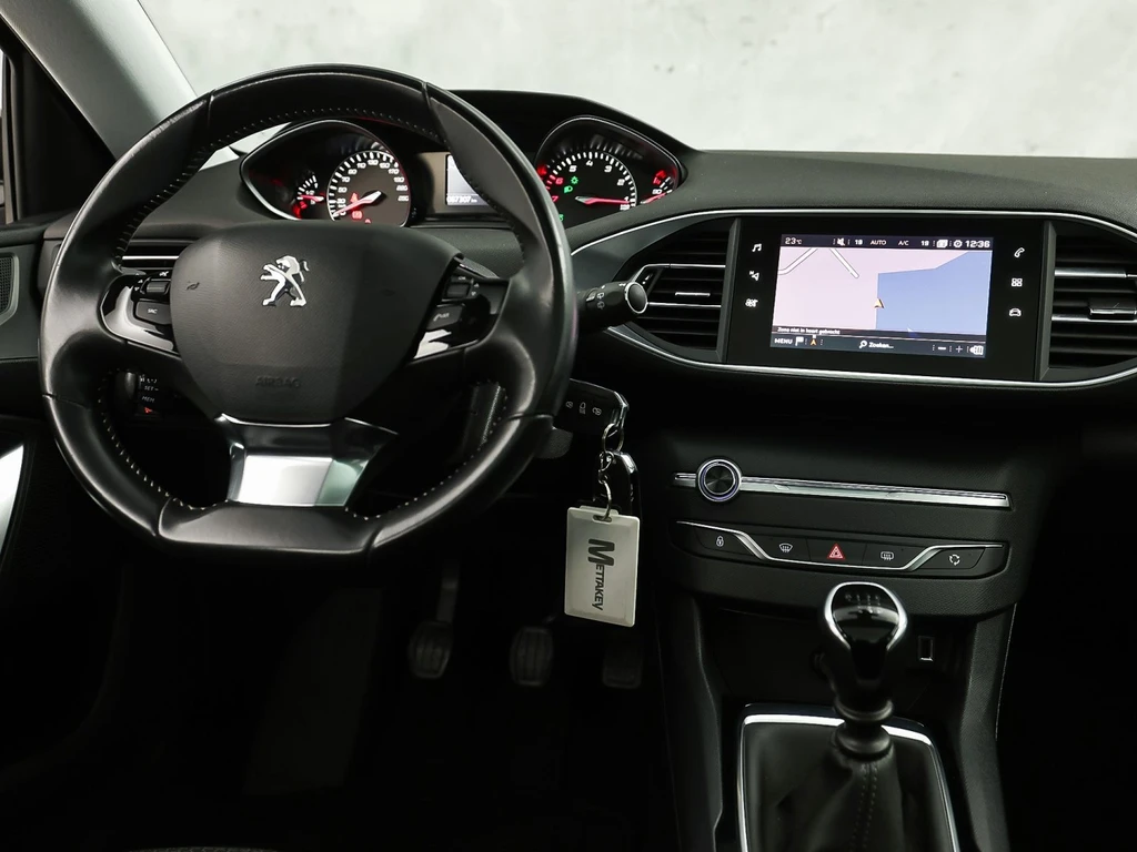 Peugeot 308 – foto 8