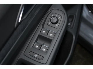 Volkswagen Golf – thumbnail 28