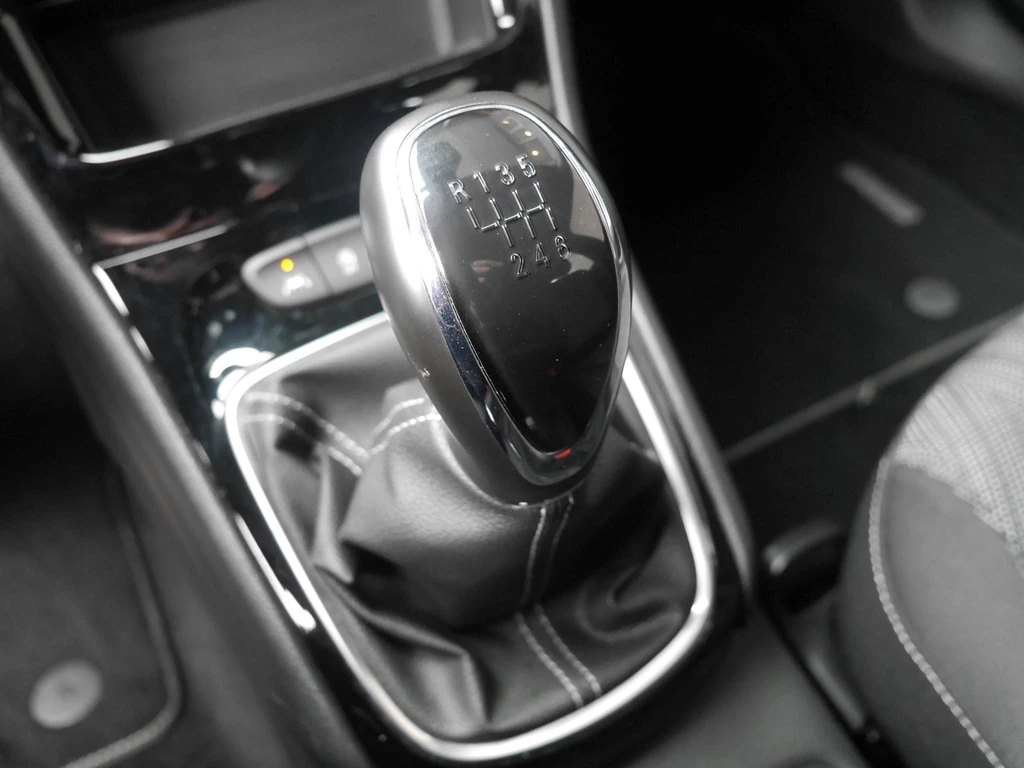 Opel Astra – foto 29