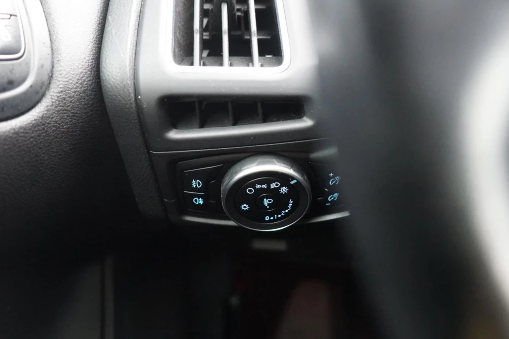 Ford Focus – foto 30