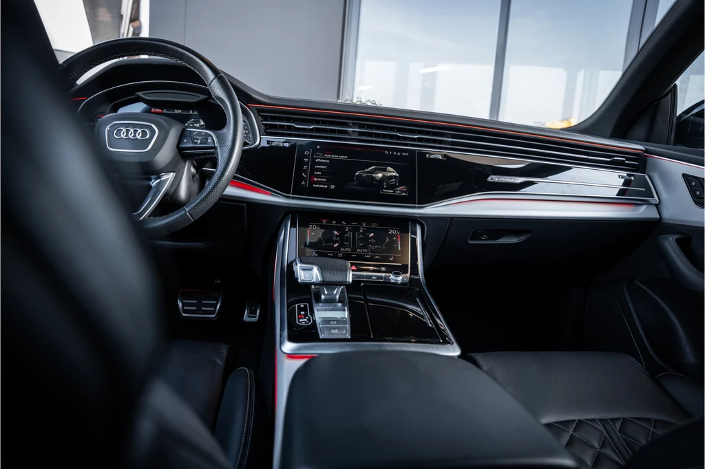 Audi SQ8 – foto 27