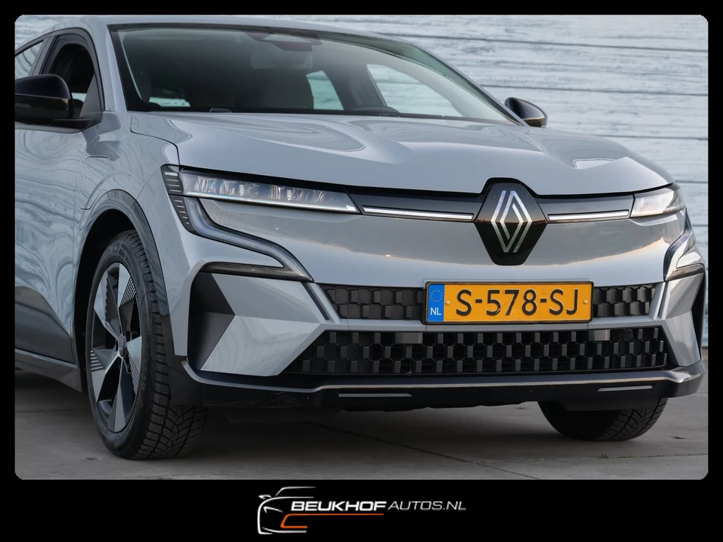 Renault Megane E-Tech – foto 6
