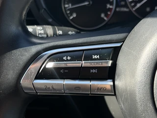 Mazda 3 – thumbnail 16