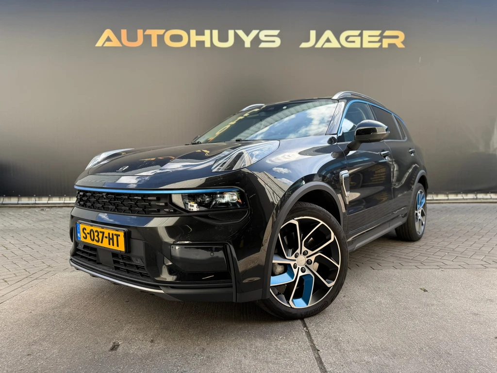 Lynk & Co 01 – foto 1