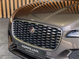 Jaguar F-PACE – thumbnail 36