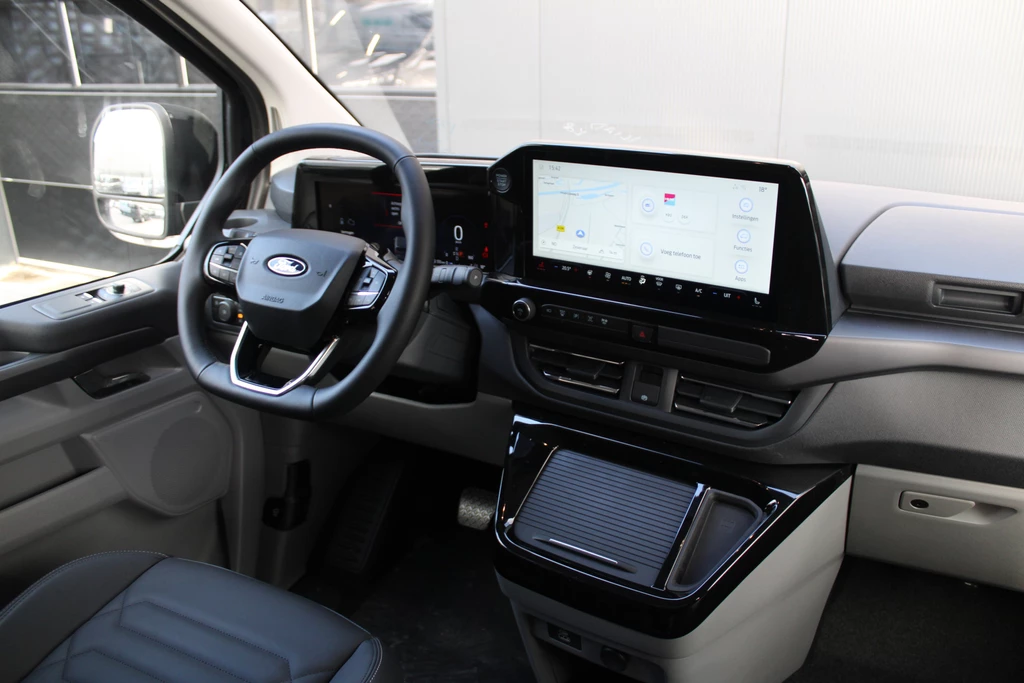 Ford Tourneo Custom – foto 44