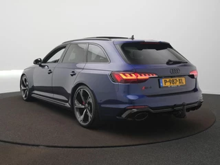 Audi RS4 – thumbnail 4